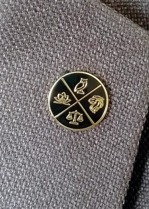 Stoicism Philosophy Lapel Pin - Gold